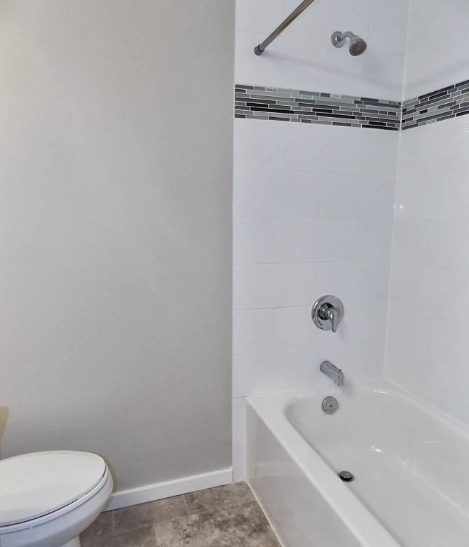 Pet Friendly 725 sqft 1 Bedroom Unit In Central Lonsdale