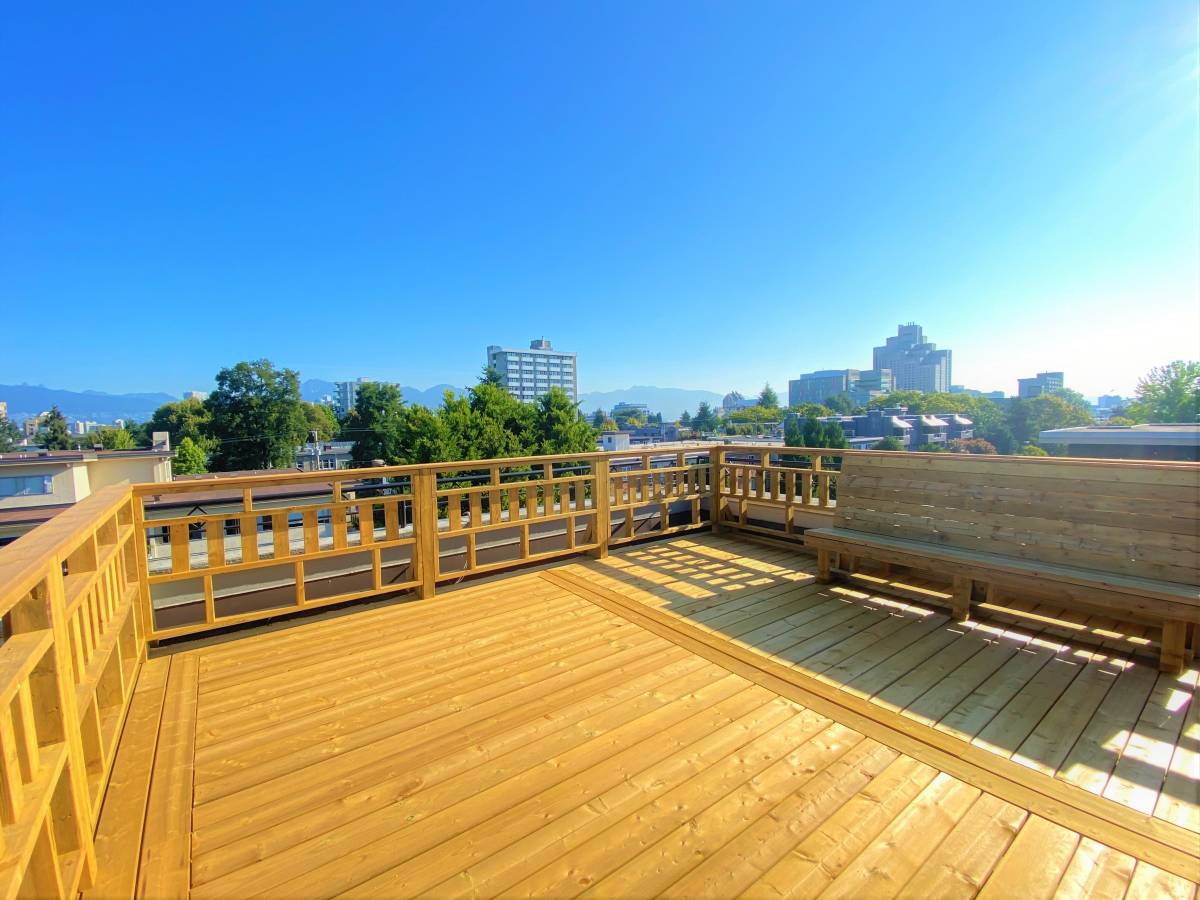 Pet Friendly 1 Bedroom Unit With Laundry In Fairview