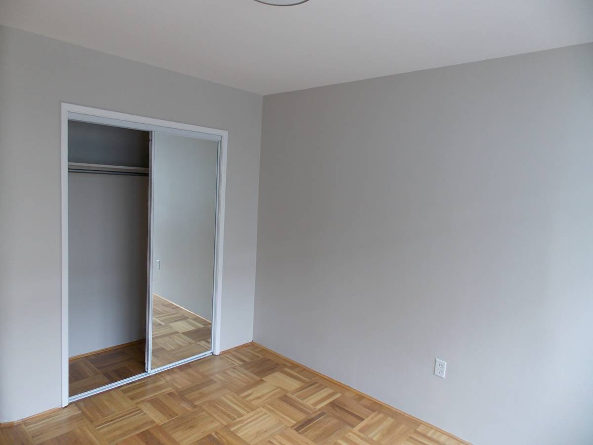 1 Bedroom 650 sqft Cat Friendly Unit In The West End