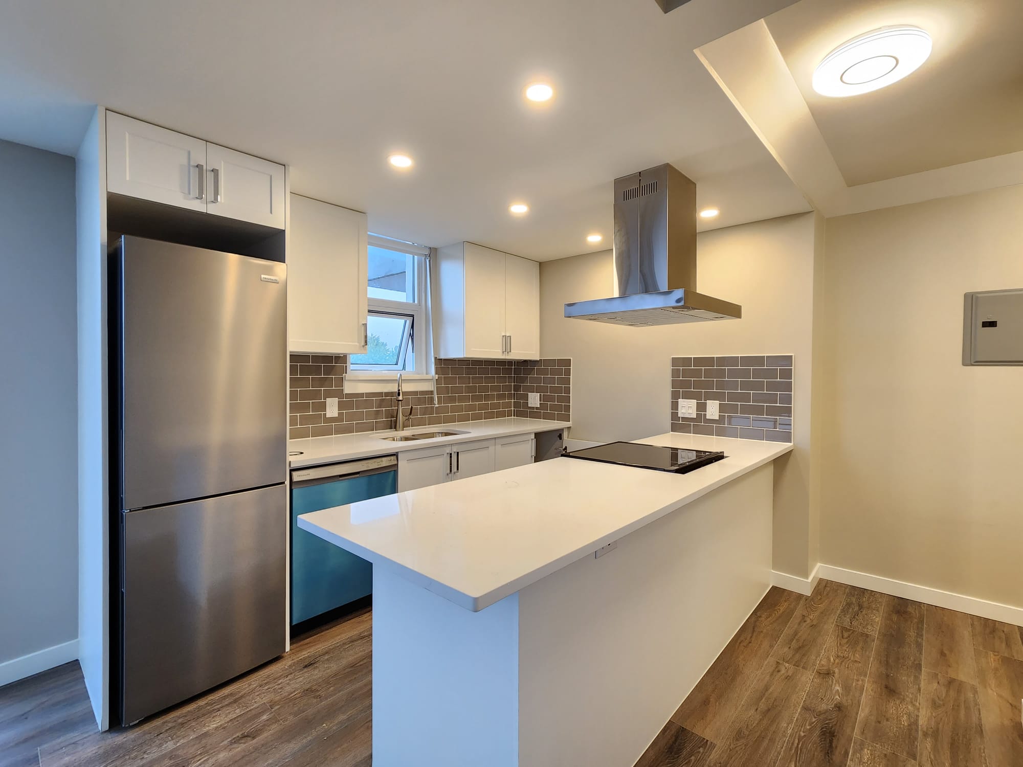 Renovated Pet-Friendly Studio With Laundry Close To Main Street