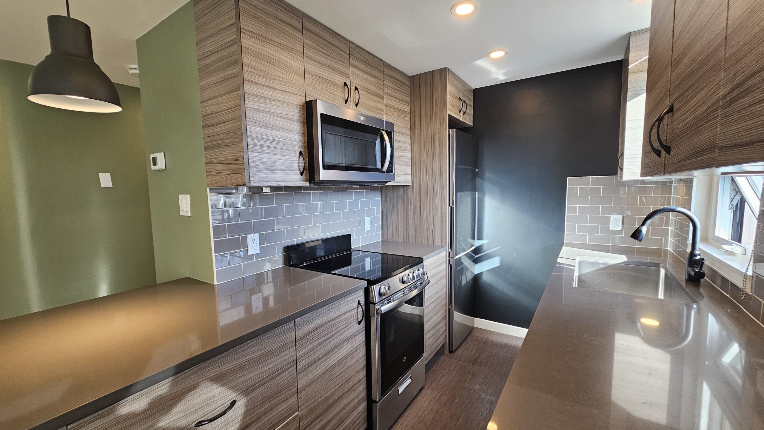 IMG-20241024-WA0022 Pet Friendly 1 Bedroom 530 sqft Unit In South Granville