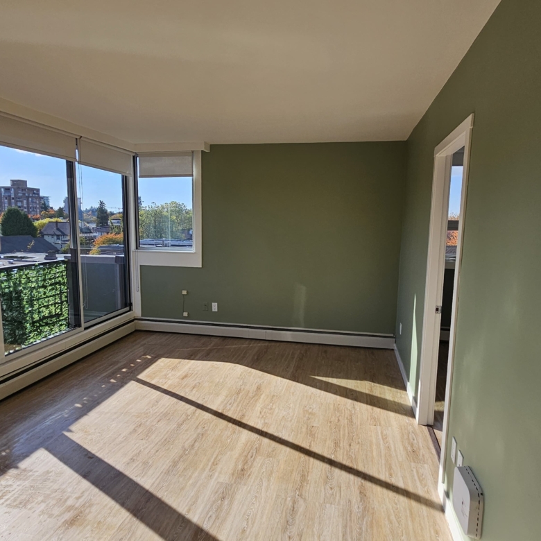 Pet Friendly 1 Bedroom 530 sqft Unit In South Granville