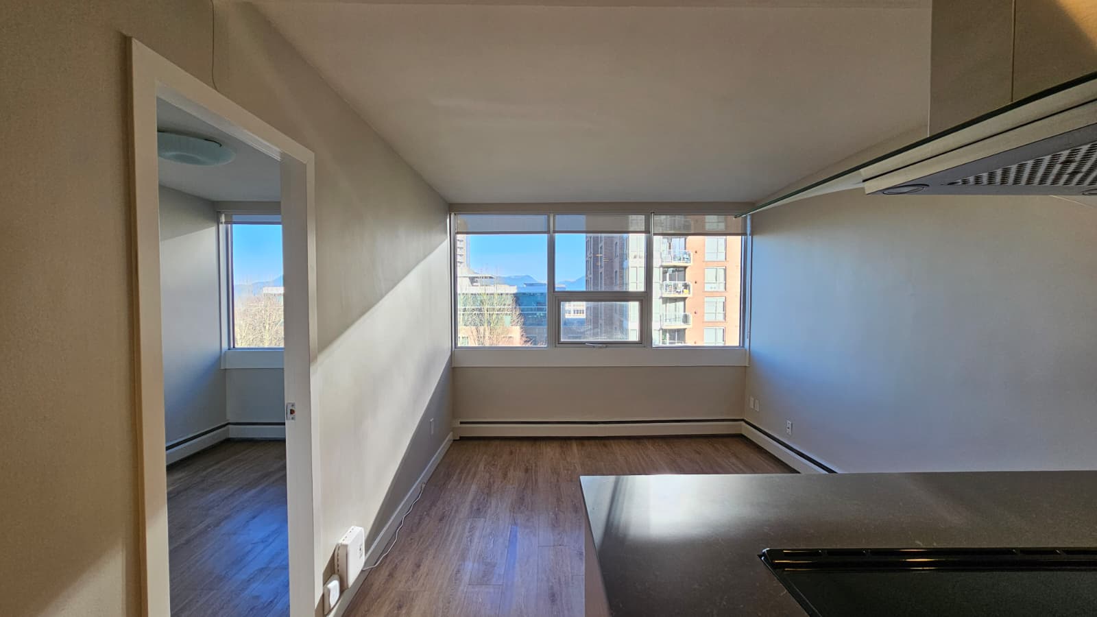 Pet Friendly 1 Bedroom With Laundry In South Granville