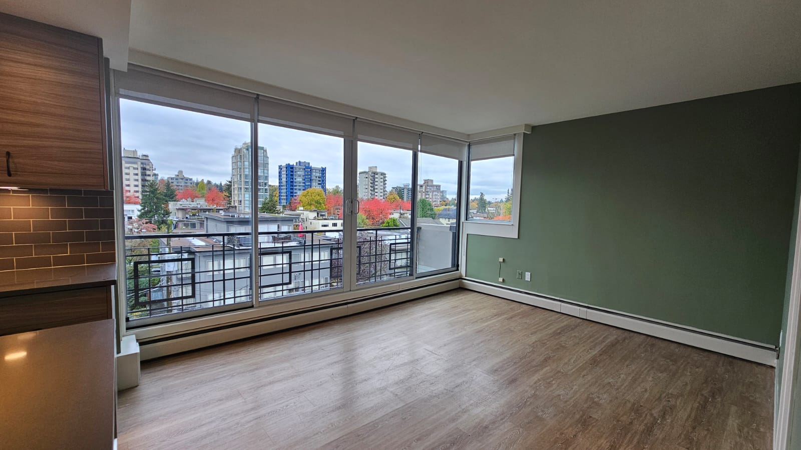 Pet Friendly 1 Bedroom 530 sqft Unit In South Granville