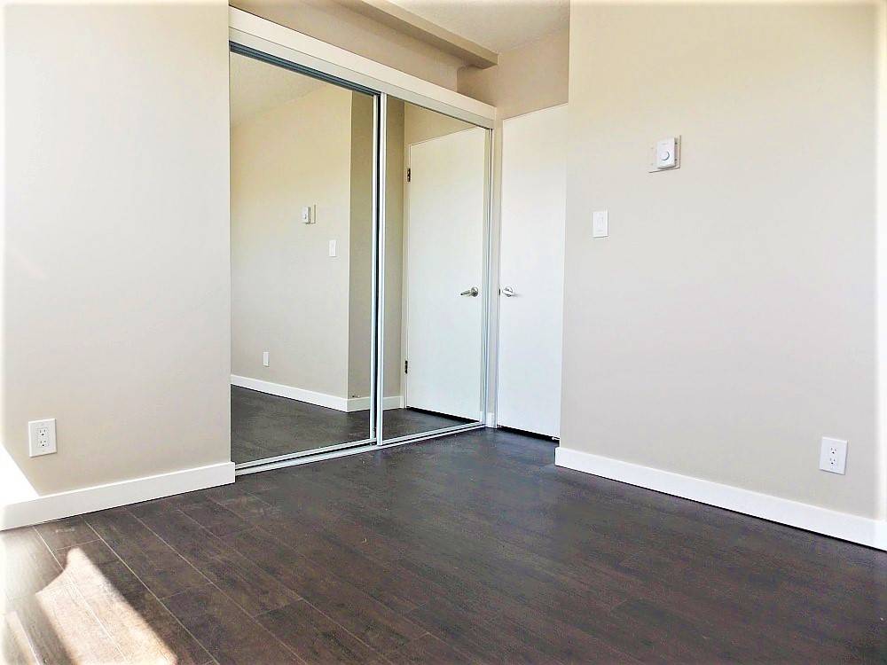 Pet Friendly 1 Bedroom Unit In Mount Pleasant