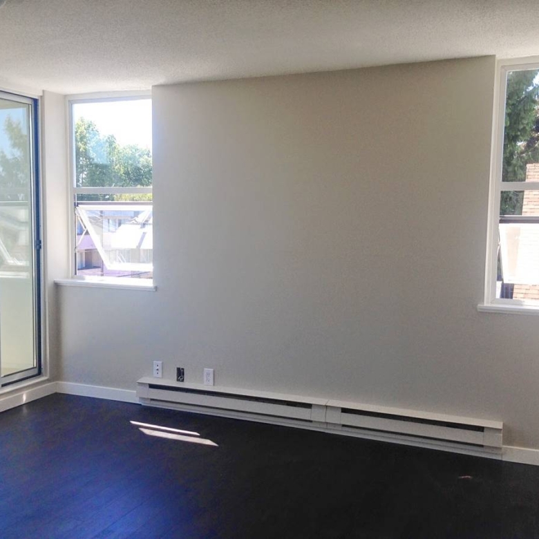 Pet Friendly 1 Bedroom Unit In Mount Pleasant