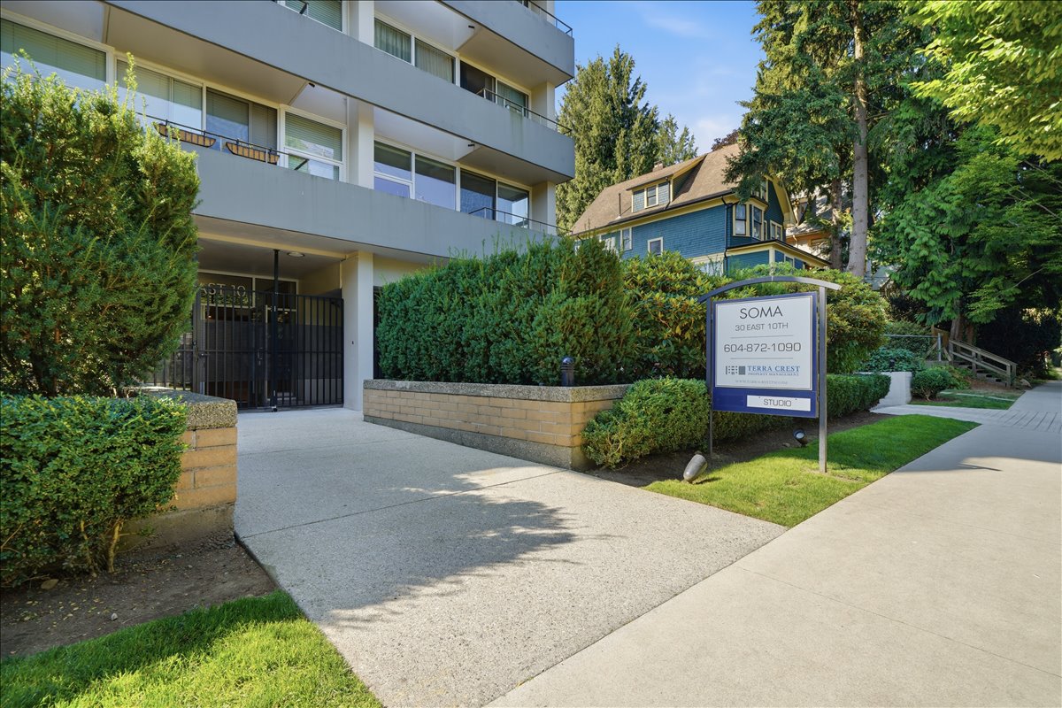 Pet Friendly 1 Bedroom Unit In Mount Pleasant