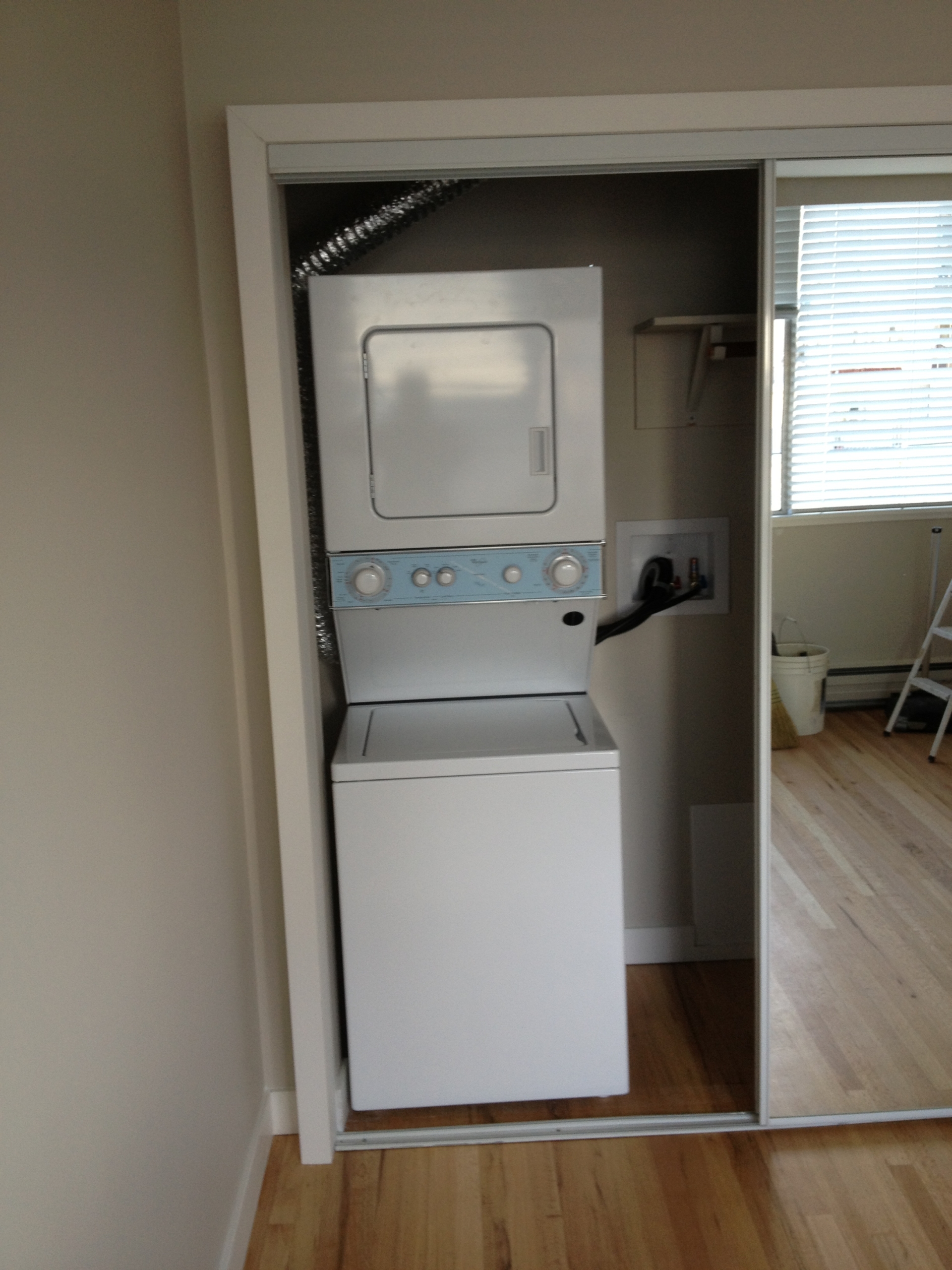  1 Bedroom Pet Friendly Penthouse Unit With Stunning Ocean Views