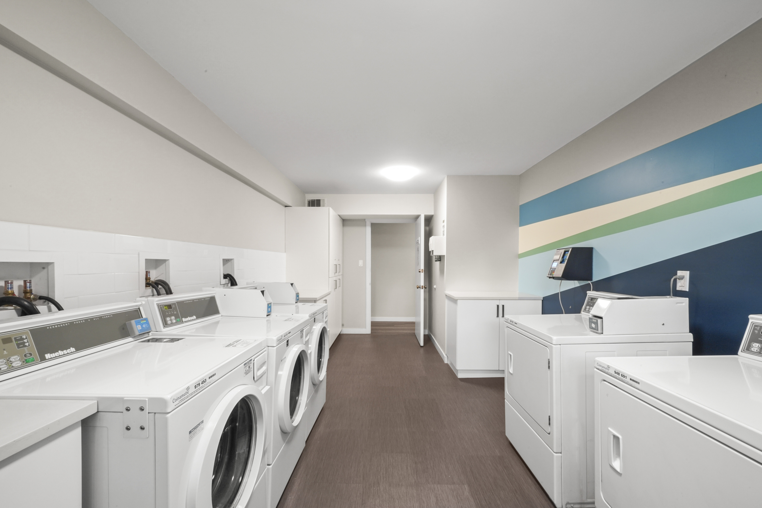 Bright Pet Friendly 1 Bedroom Unit In Fairview