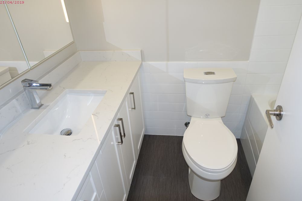 Bright Pet Friendly 1 Bedroom Unit In Fairview