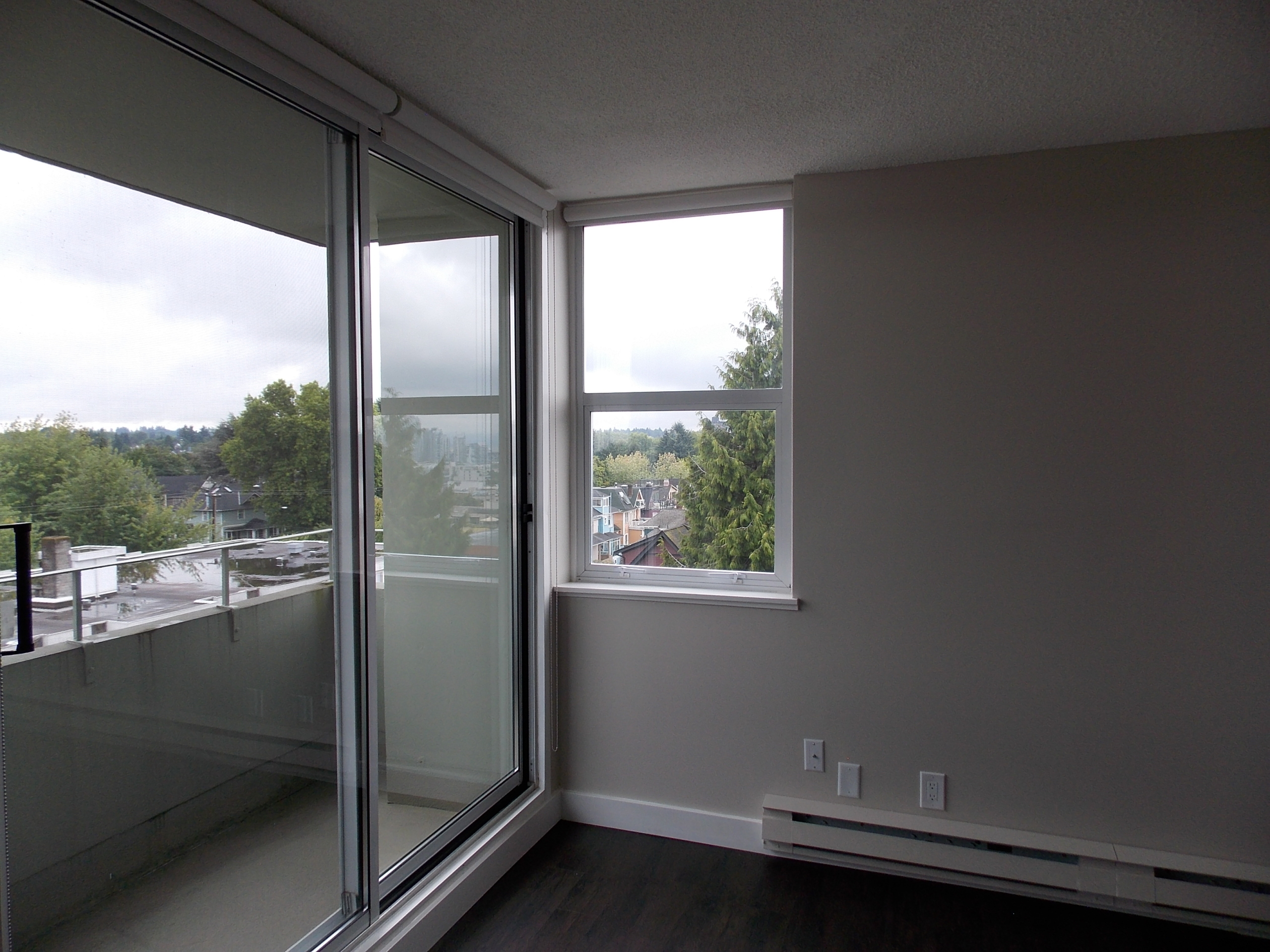 Pet Friendly 1 Bedroom Unit In Mount Pleasant