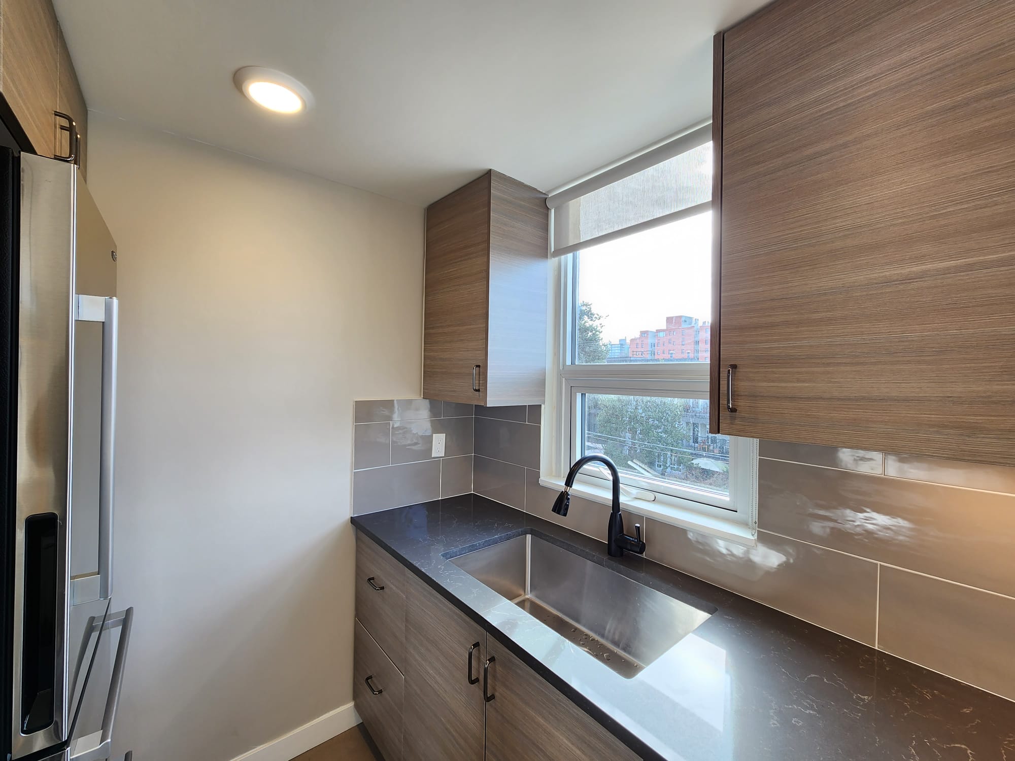 Pet Friendly 1 Bedroom Unit In South Granville