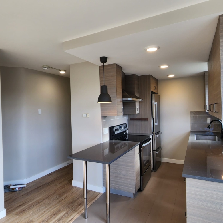 Pet Friendly 1 Bedroom Unit In South Granville