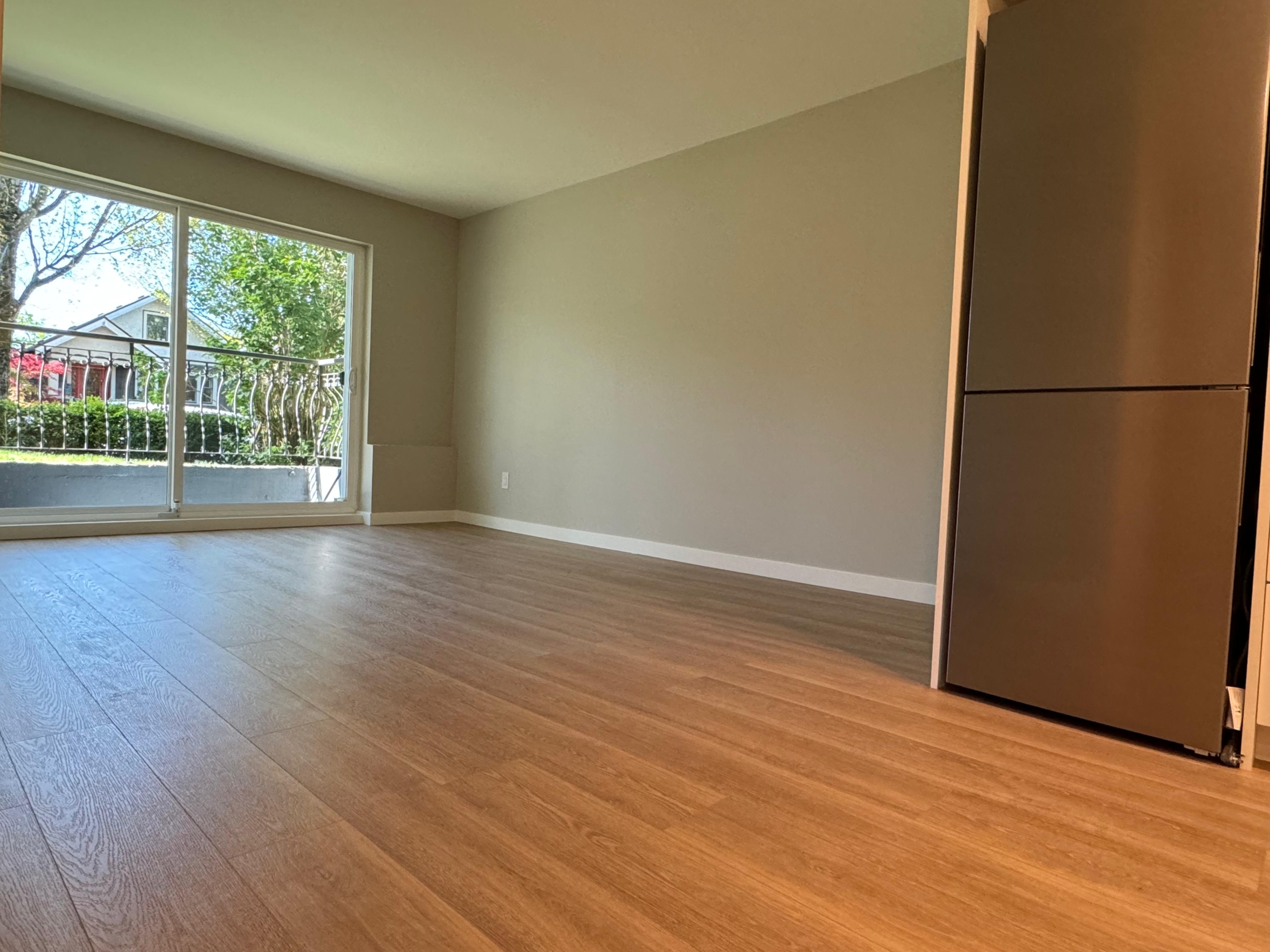 1 Bedroom Cat Friendly Unit With Laundry Close To Commercial Drive