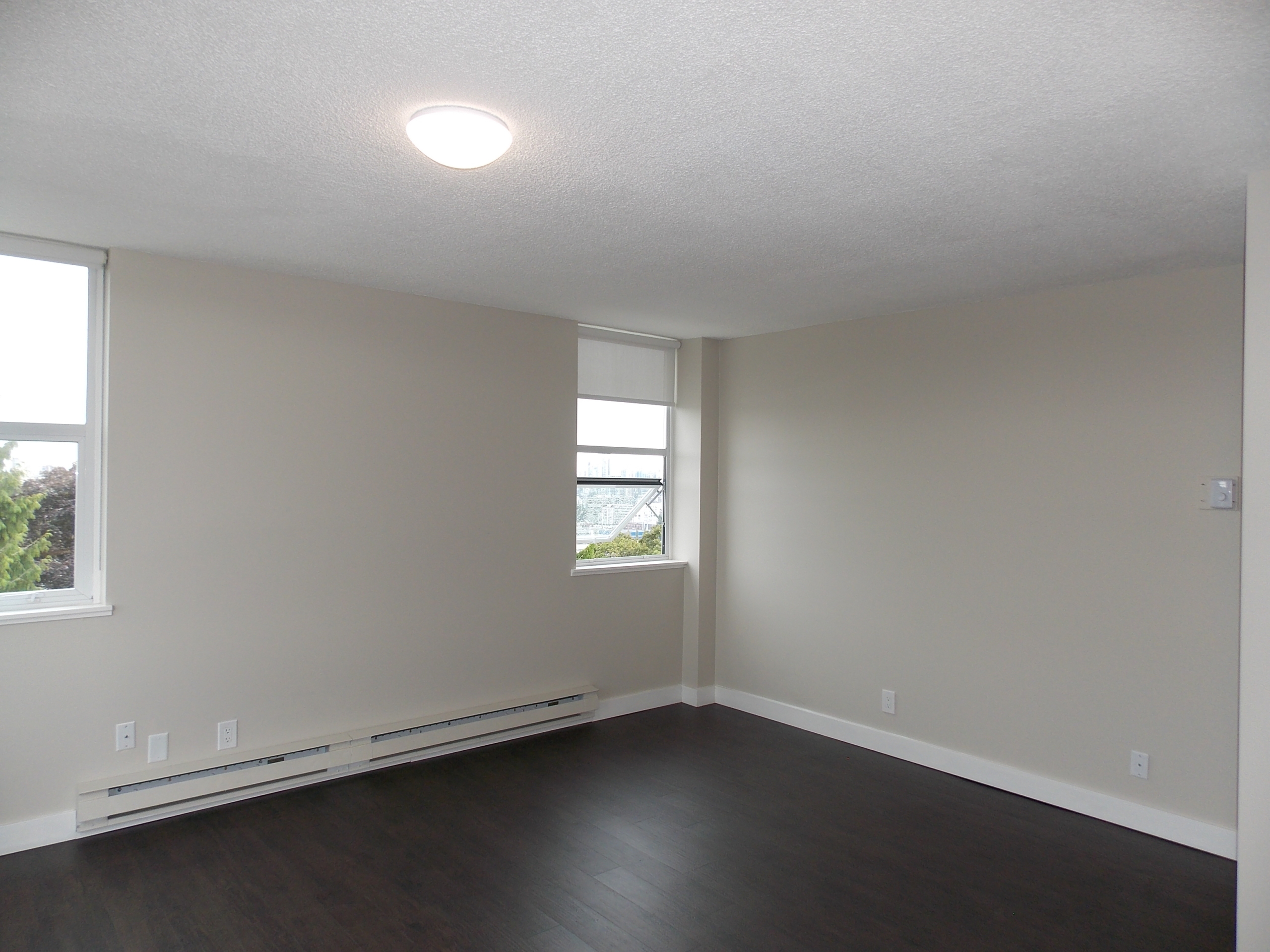 Pet Friendly 1 Bedroom Unit In Mount Pleasant