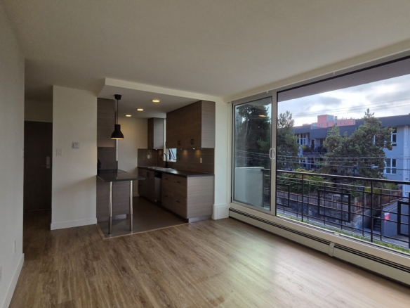Pet Friendly 1 Bedroom Unit In South Granville