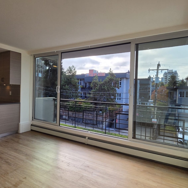 Pet Friendly 1 Bedroom Unit In South Granville