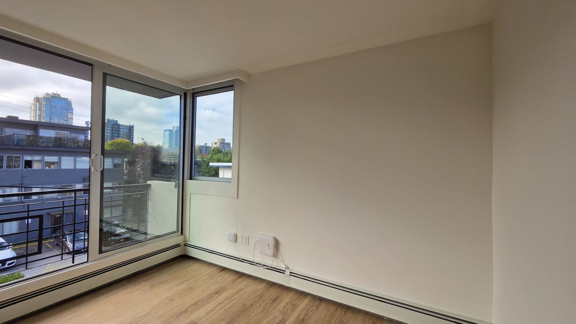 Pet Friendly 1 Bedroom Unit In South Granville