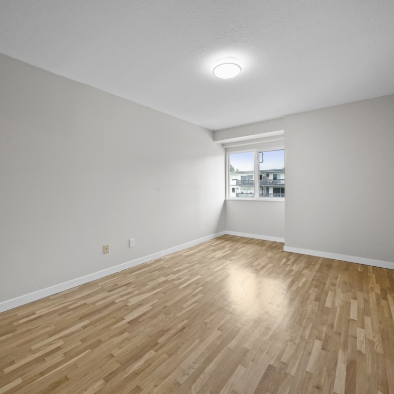 Welcome to Mountainview Off Lonsdale !