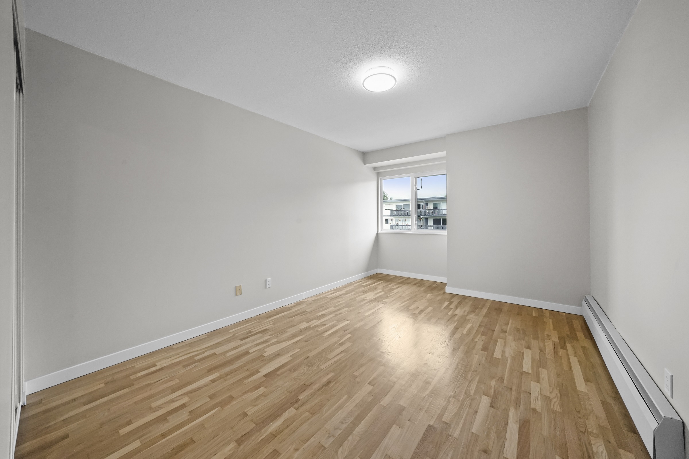 Welcome to Mountainview Off Lonsdale !