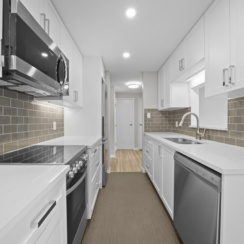 Welcome to Mountainview Off Lonsdale !
